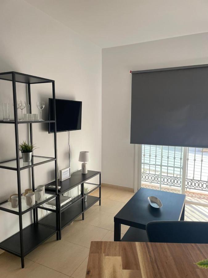 Apartamento En El Centro De Nerja. Luaran gambar