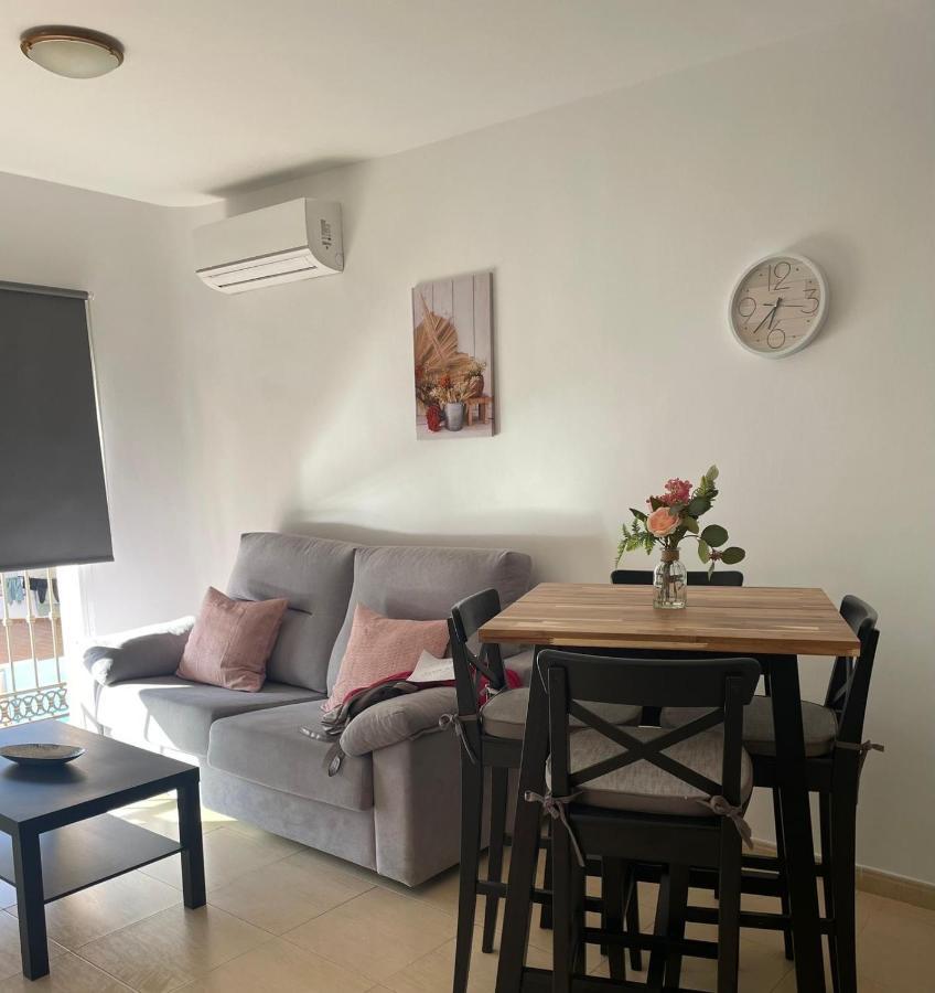 Apartamento En El Centro De Nerja. Luaran gambar